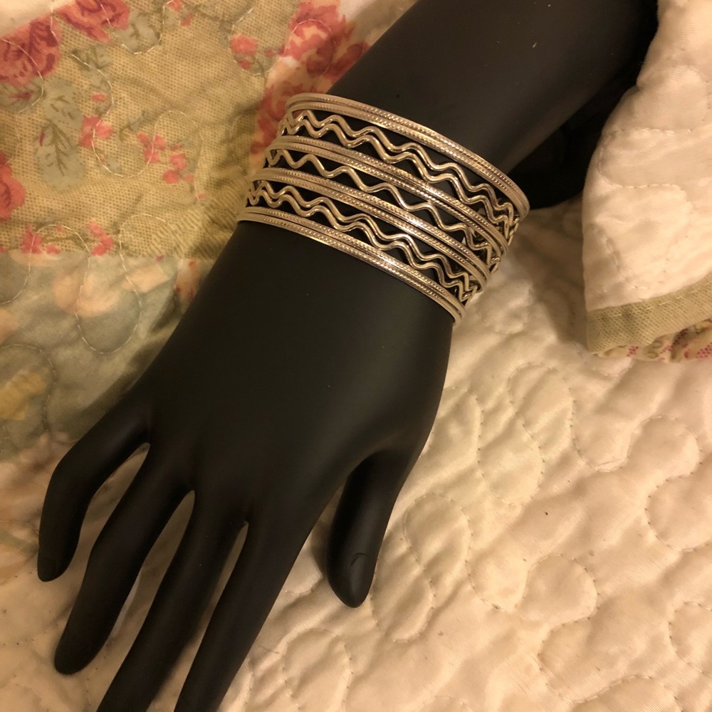 Cuff bracelet